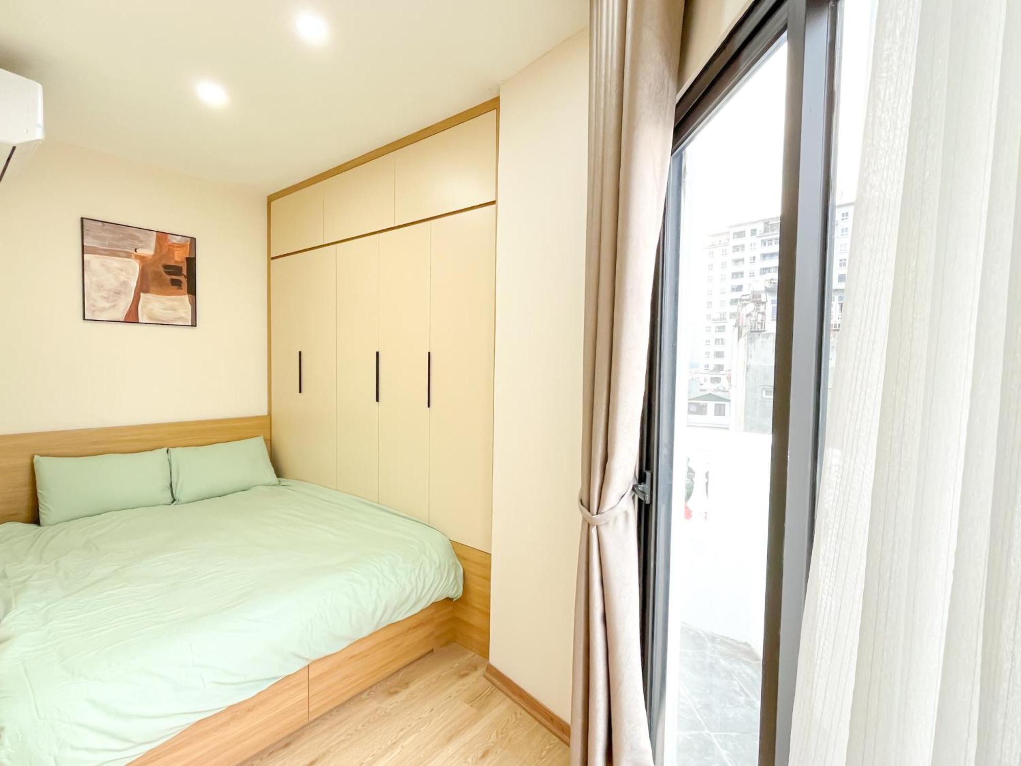 Amazing Housing Lac Long Quan Hanoi Bagian luar foto