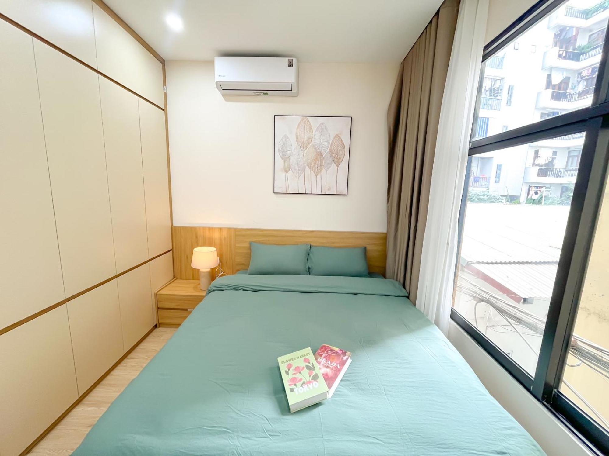Amazing Housing Lac Long Quan Hanoi Bagian luar foto