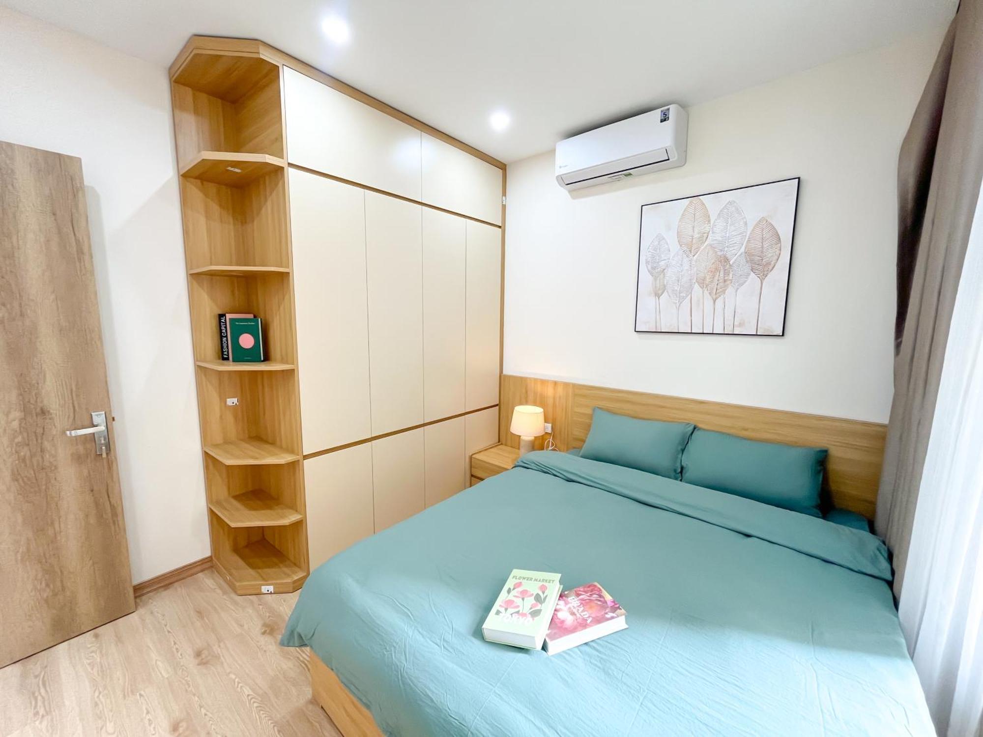 Amazing Housing Lac Long Quan Hanoi Bagian luar foto