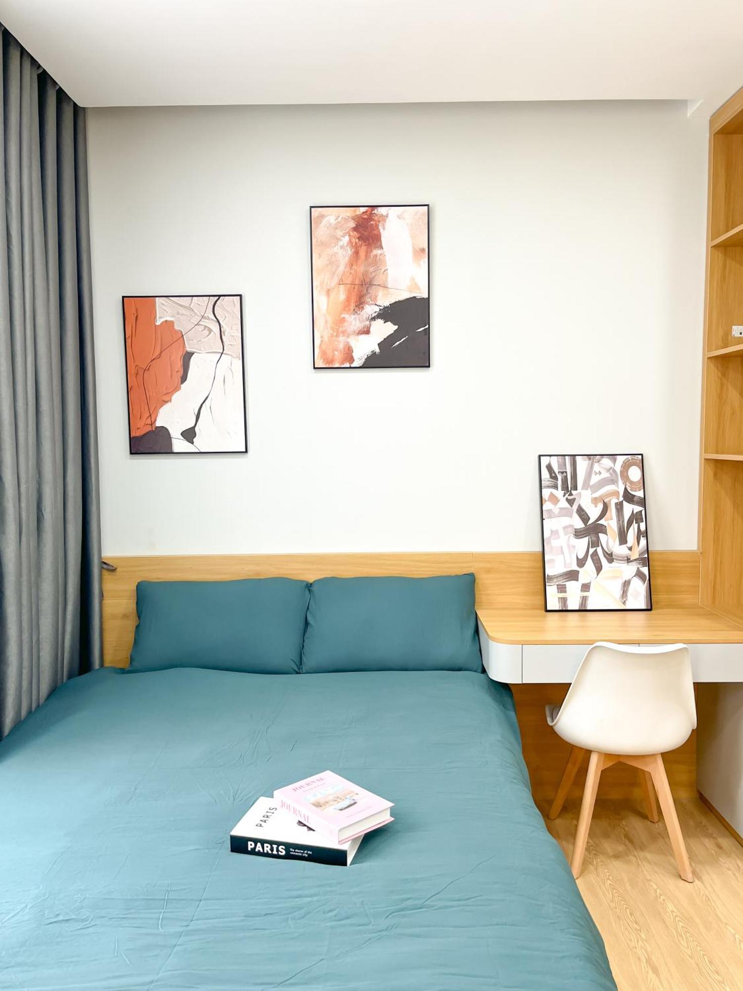 Amazing Housing Lac Long Quan Hanoi Bagian luar foto
