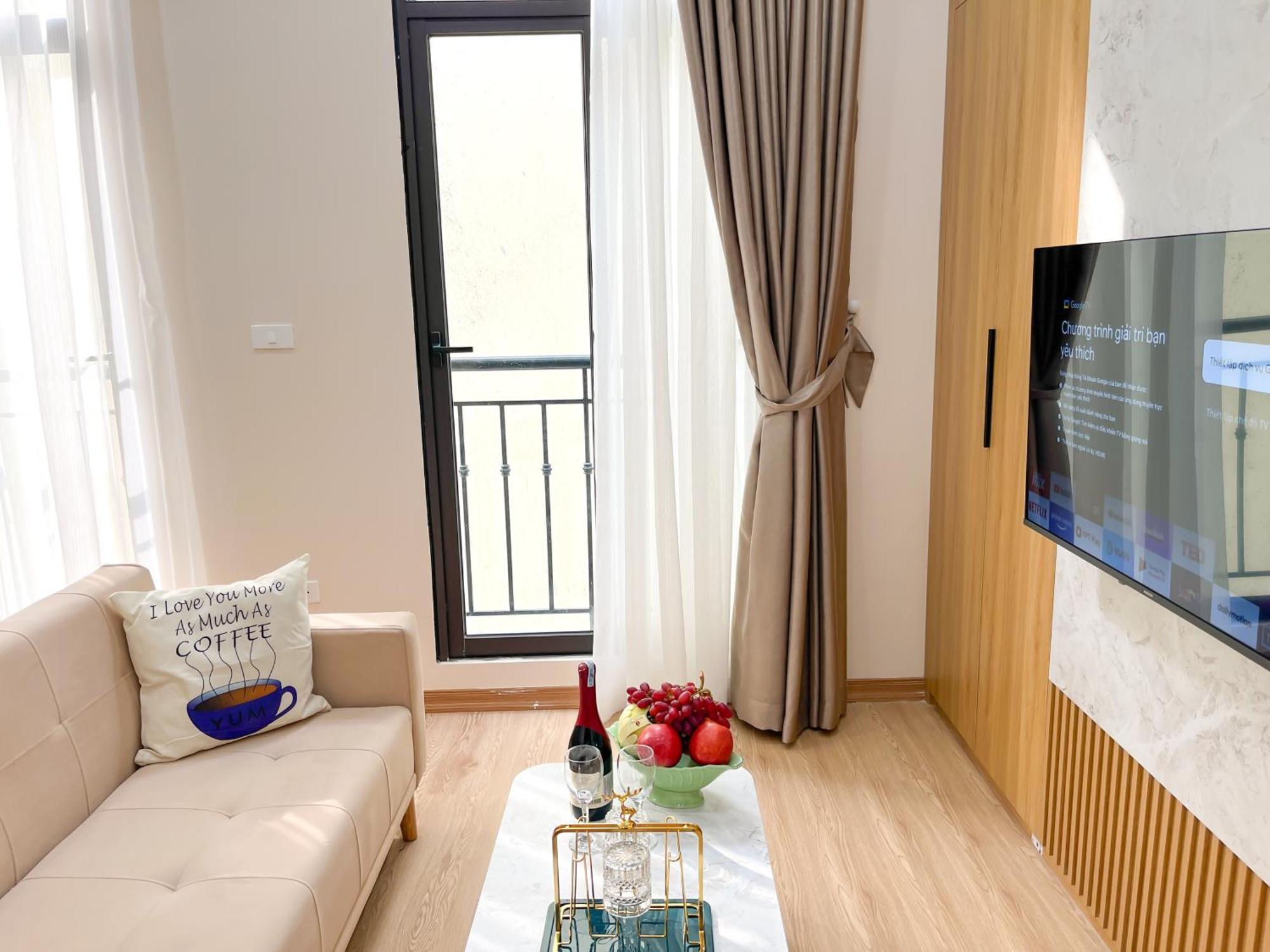 Amazing Housing Lac Long Quan Hanoi Bagian luar foto