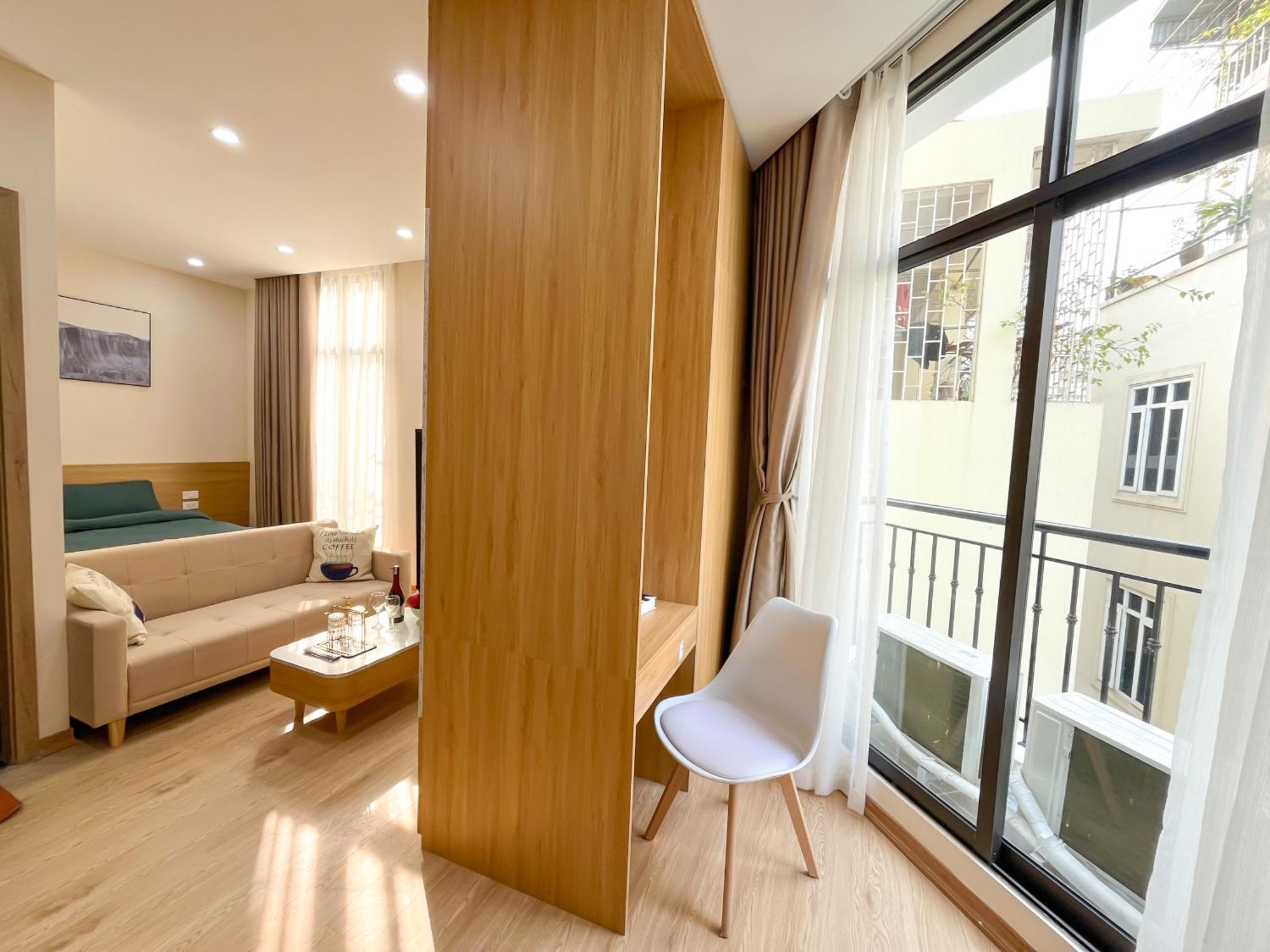 Amazing Housing Lac Long Quan Hanoi Bagian luar foto